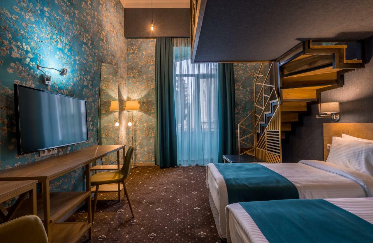 Gladius Inn Boutique Hotel By Dnt Group Tbilisi ภายนอก รูปภาพ