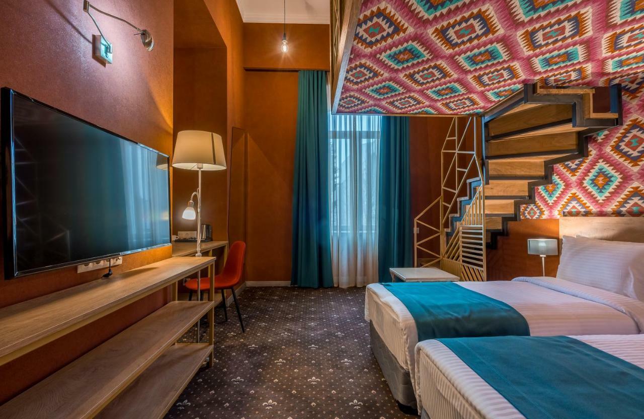 Gladius Inn Boutique Hotel By Dnt Group Tbilisi ภายนอก รูปภาพ